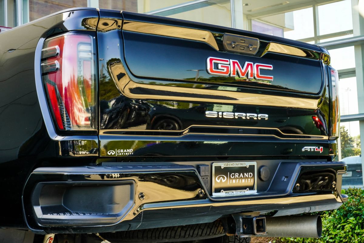Used 2024 GMC Sierra 2500 AT4 w/ AT4 Premium Plus Package AWD/4WD image 14