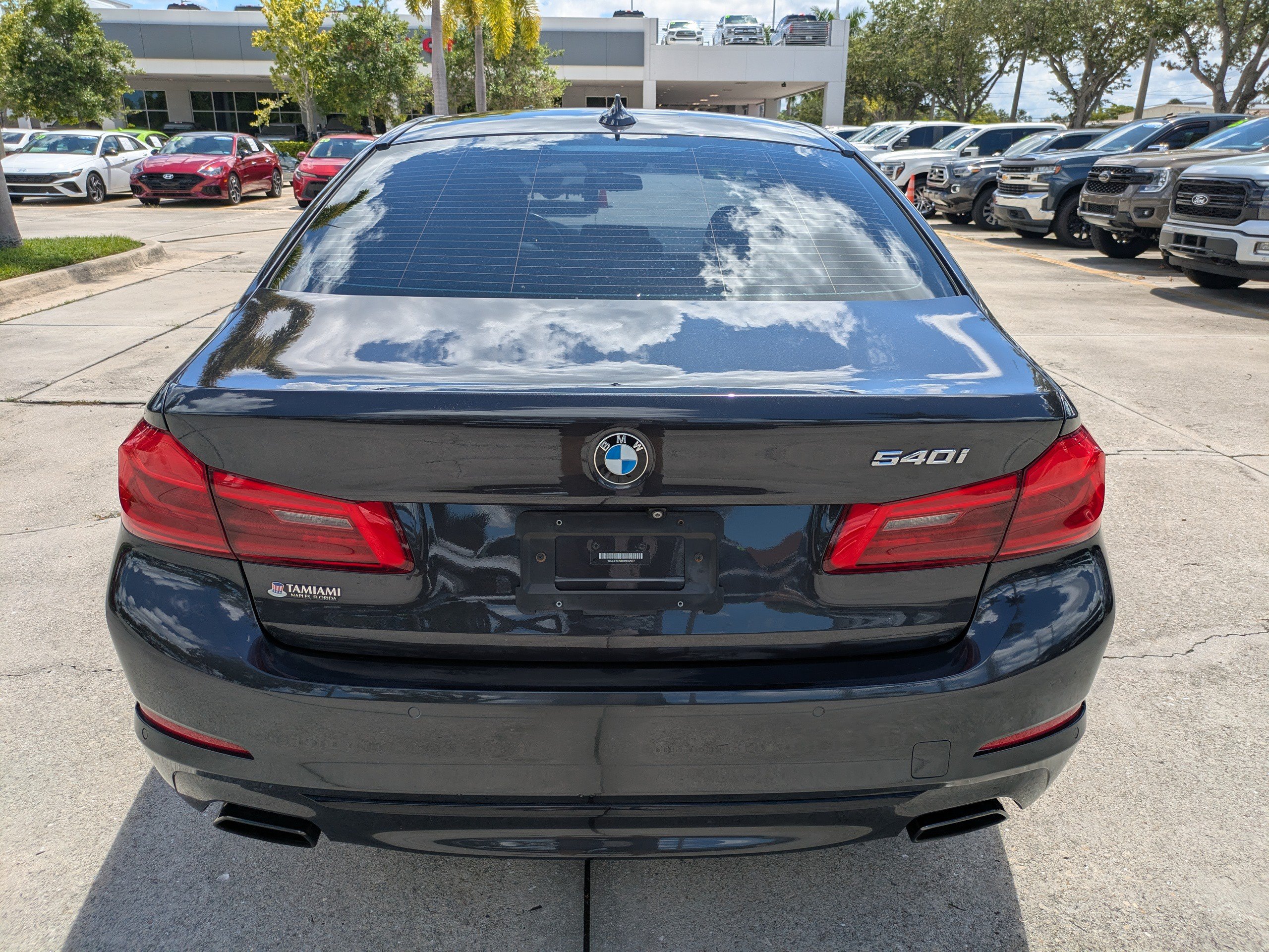 Used 2019 BMW 540i w/ Convenience Package RWD image 5
