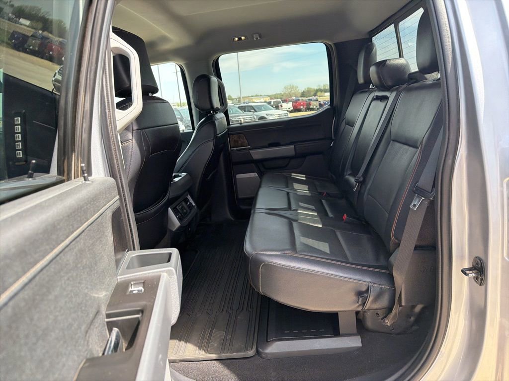 Used 2023 Ford F350 Lariat w/ Lariat Ultimate Package AWD/4WD image 21