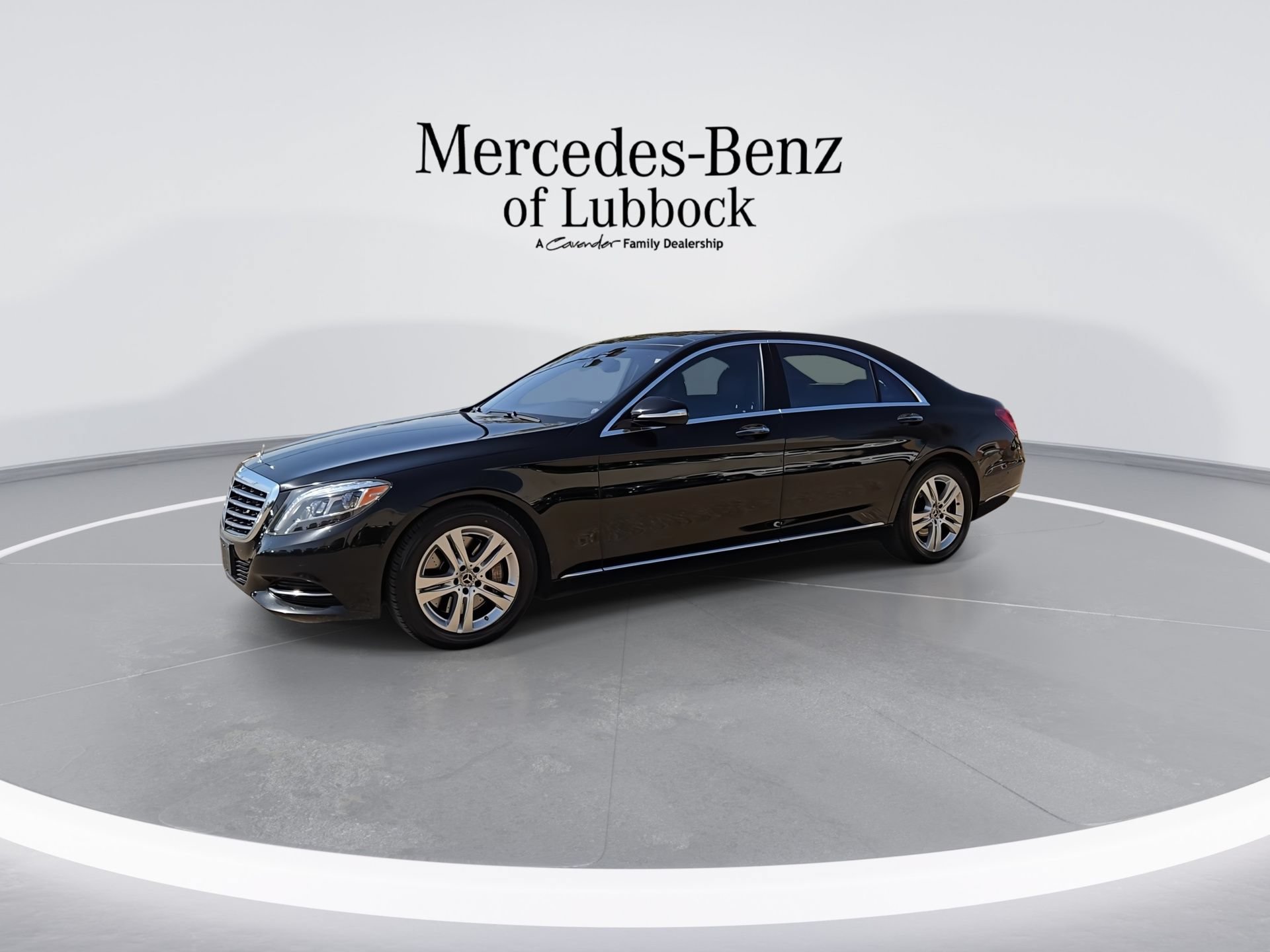 Used 2017 Mercedes-Benz S 550 Sedan image 5