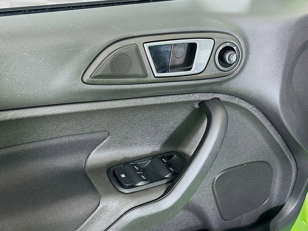 Used 2014 Ford Fiesta SE w/ Equipment Group 201A image 16