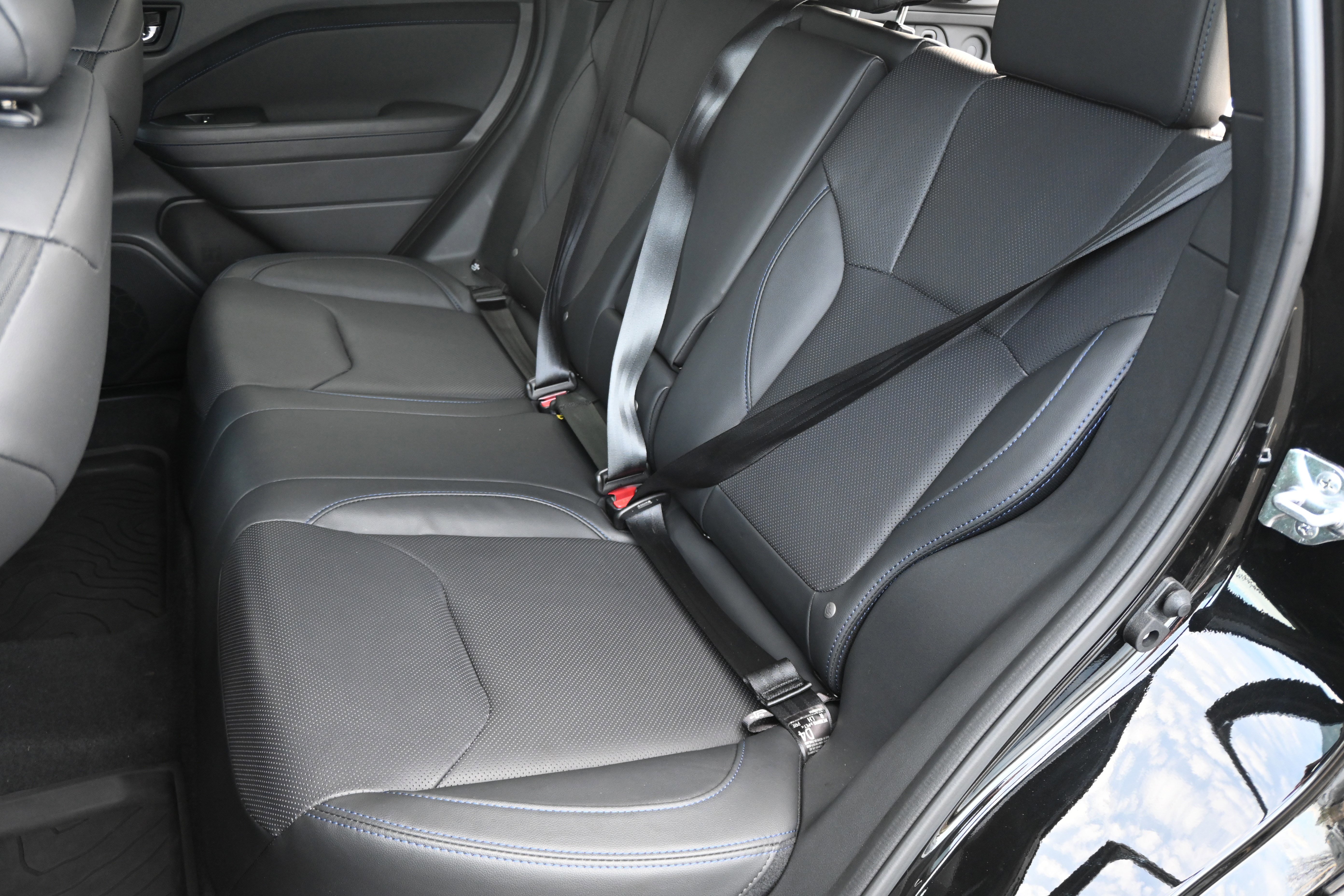 Certified 2025 Subaru Forester Limited image 31