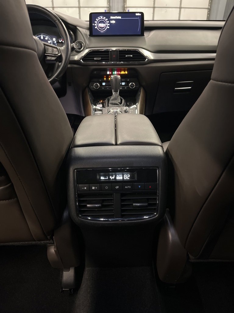 Used 2021 MAZDA CX-9 Signature image 29