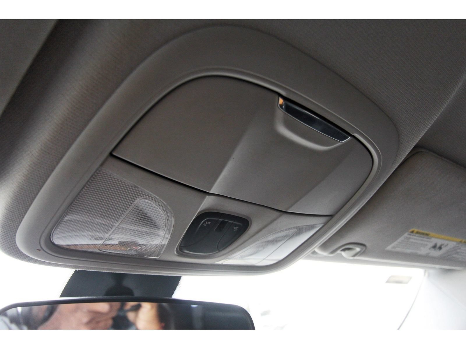 Used 2019 Jeep Cherokee Latitude Plus FWD image 25