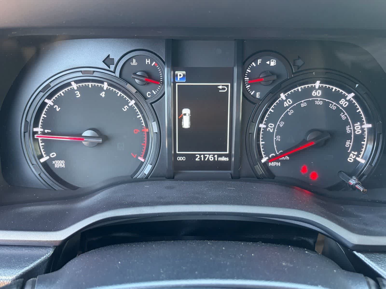 Used 2024 Toyota 4Runner SR5 AWD/4WD image 17