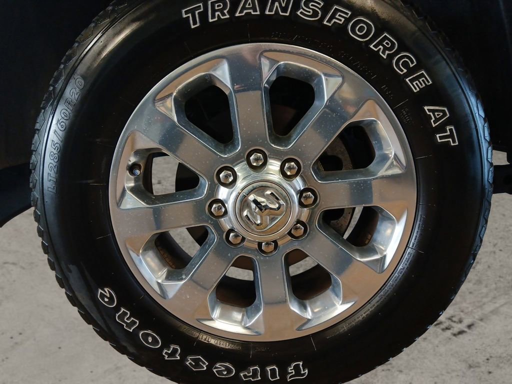 Used 2022 RAM 2500 Laramie w/ Body Color Bumper Group image 14