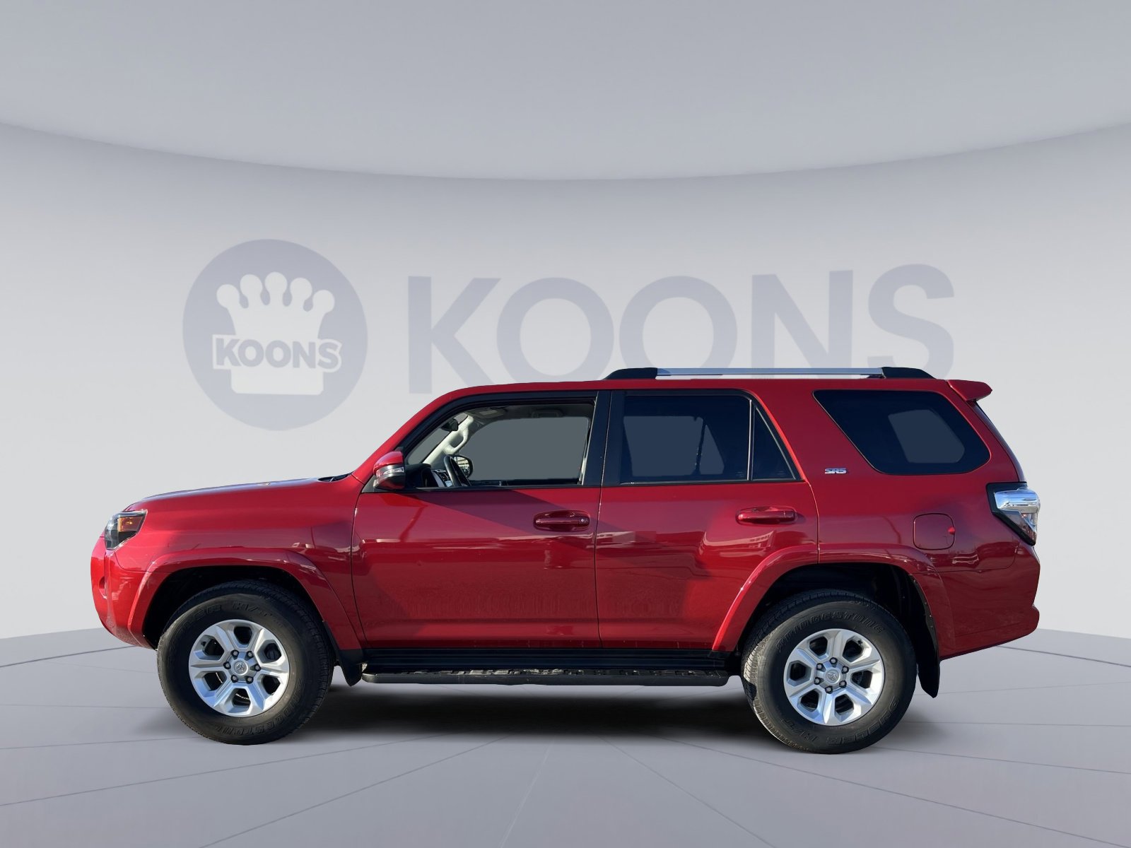 Used 2024 Toyota 4Runner SR5 Premium image 2