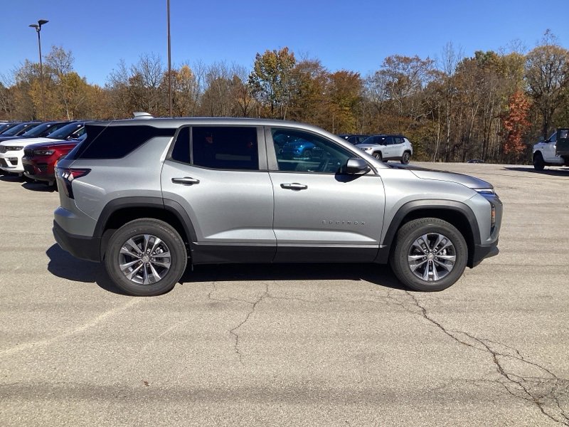 New 2026 Chevrolet Equinox LT w/ Safety and Technology Package image 8