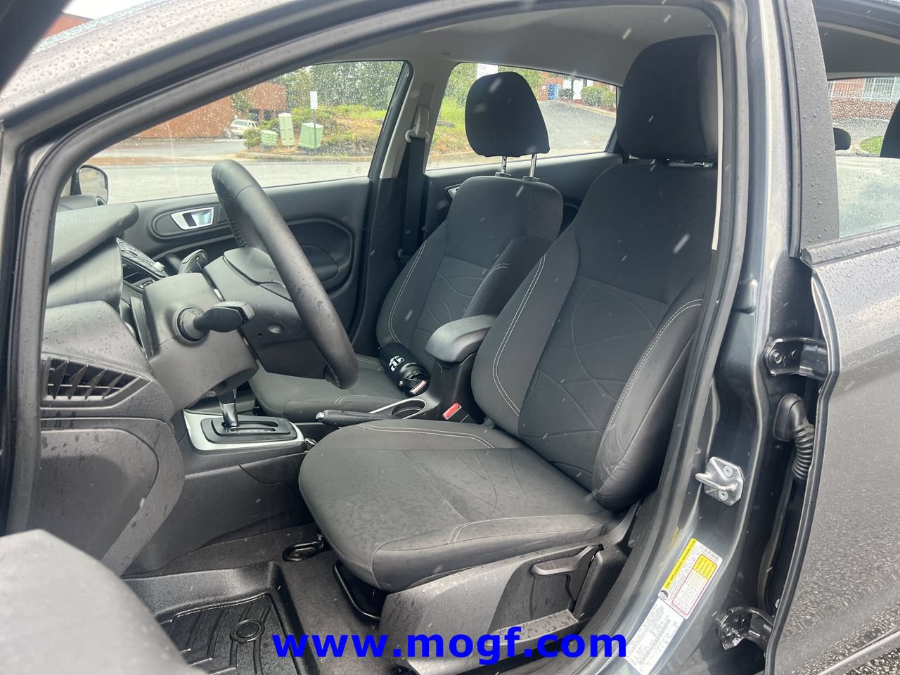 Used 2015 Ford Fiesta SE FWD image 18