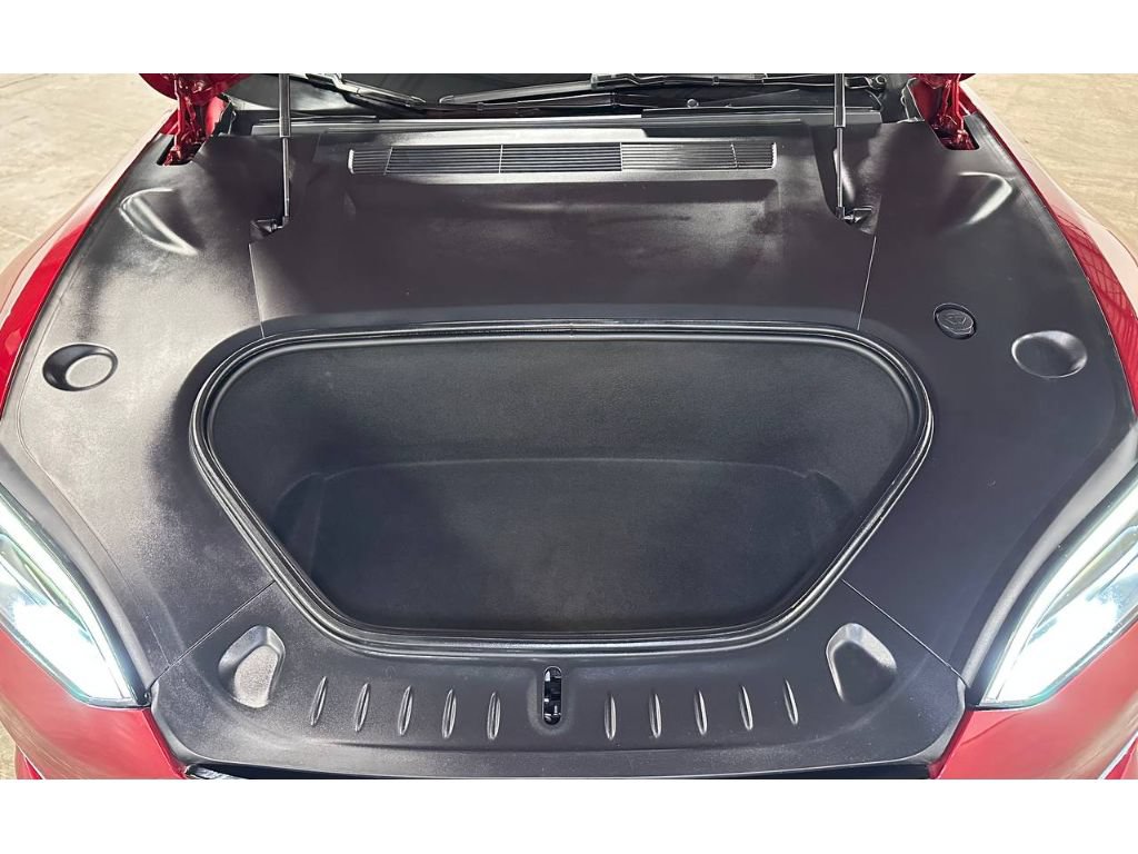Used 2024 Tesla Model S AWD/4WD image 4