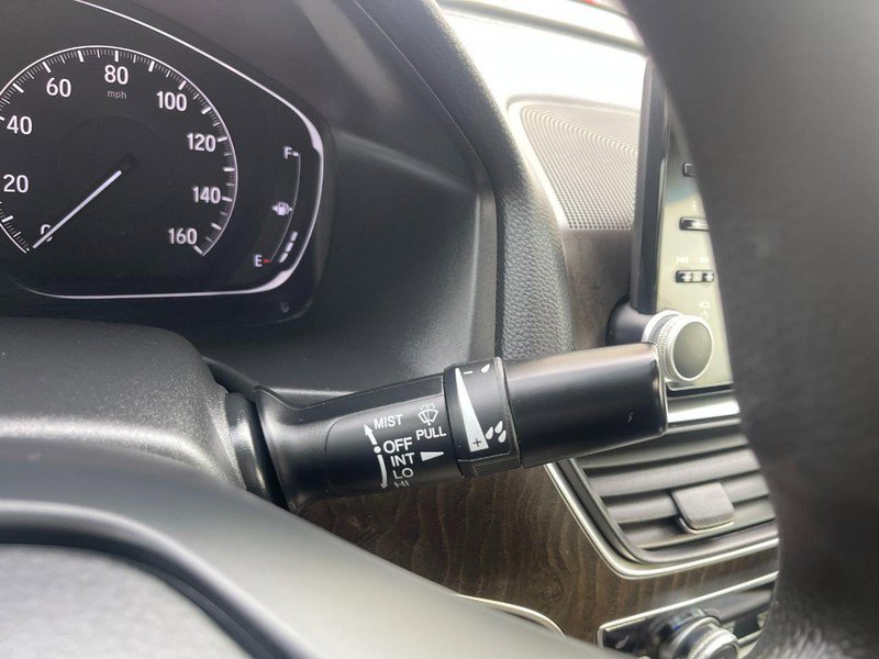 Used 2018 Honda Accord EX image 25