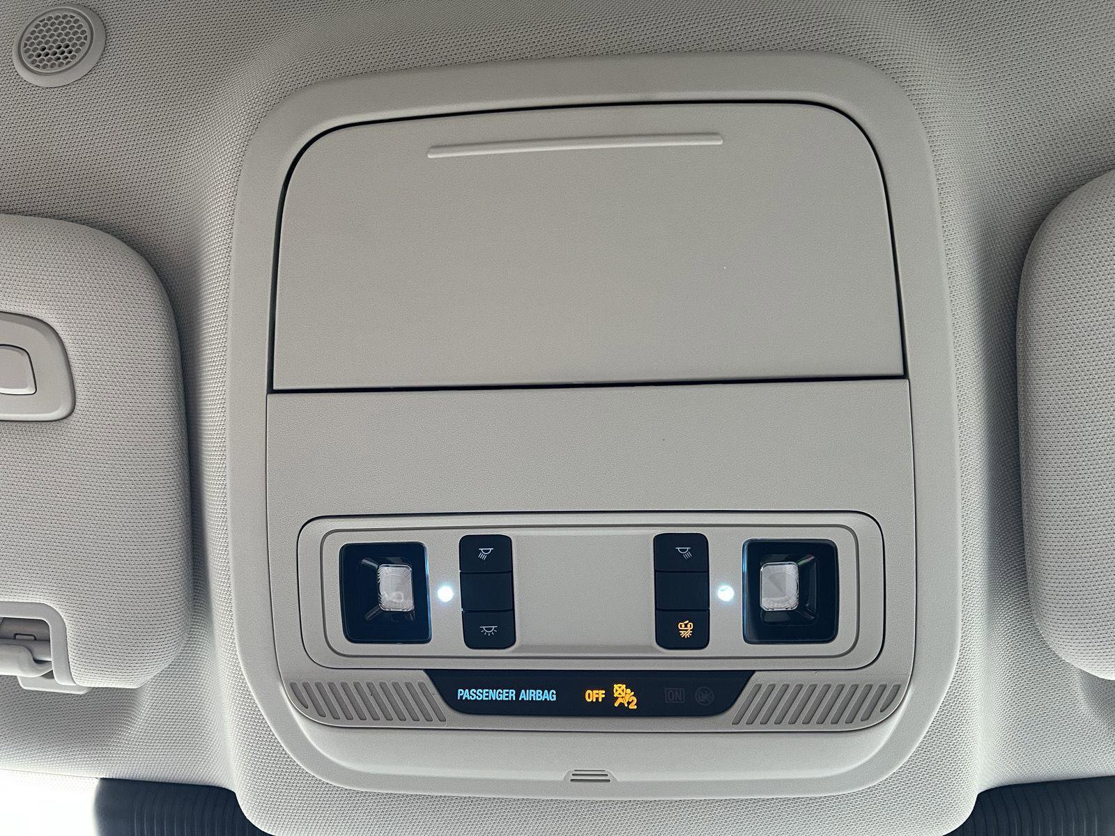 Used 2025 Ford Explorer Active w/ Active Comfort Package AWD/4WD image 37