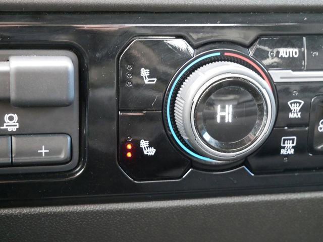 Used 2025 Chevrolet Silverado 1500 LT image 17