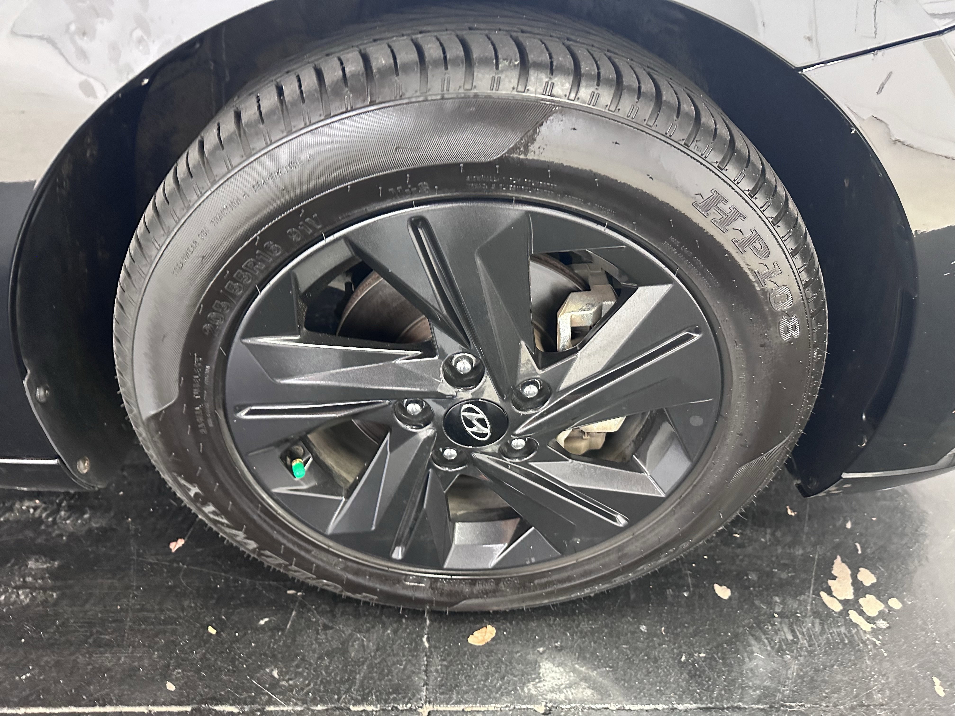 Used 2021 Hyundai Elantra SEL image 20