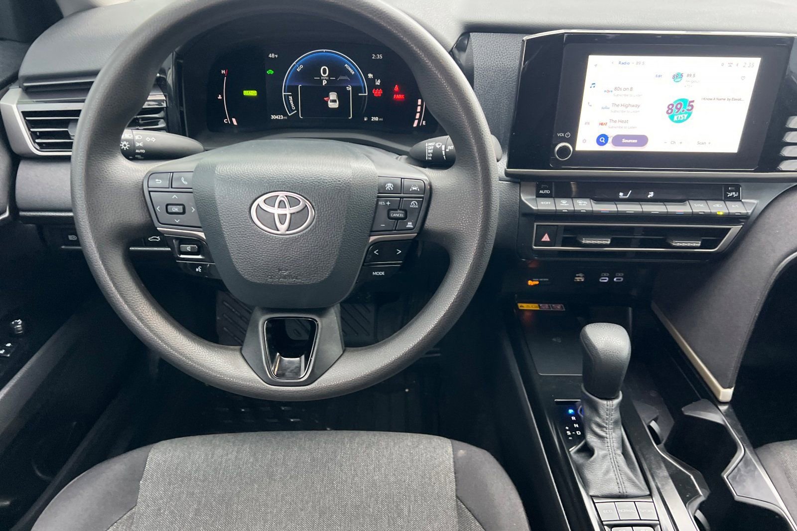 Certified 2025 Toyota Camry LE w/ Convenience Package image 11