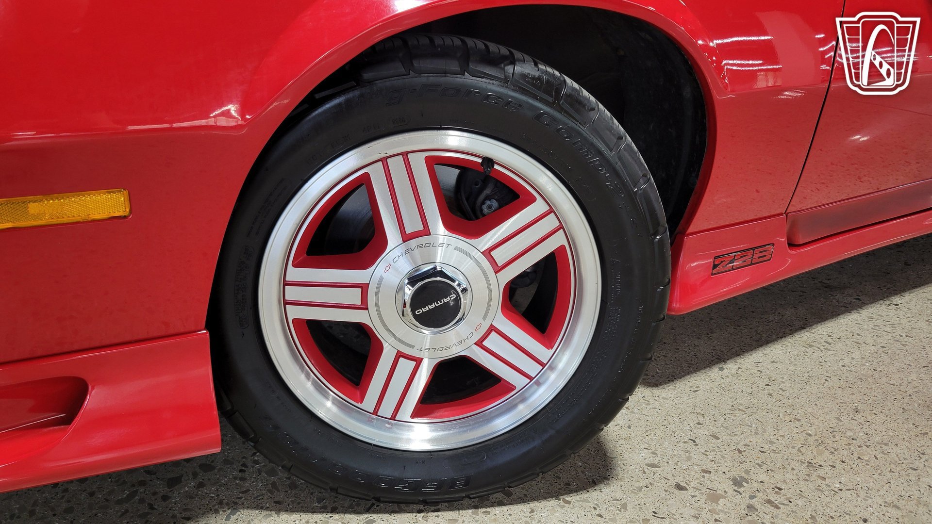 Used 1991 Chevrolet Camaro Z28 RWD image 5