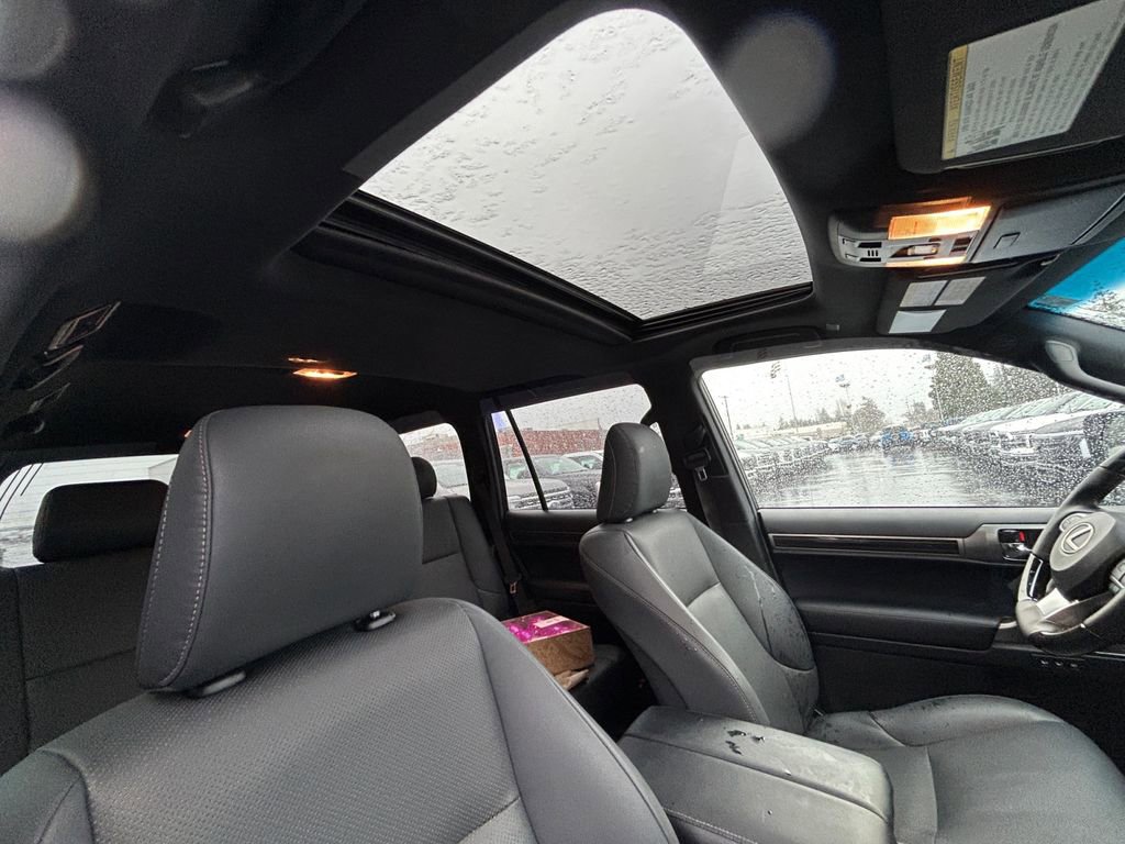 Used 2022 Lexus GX 460 Premium w/ Premium Package image 27