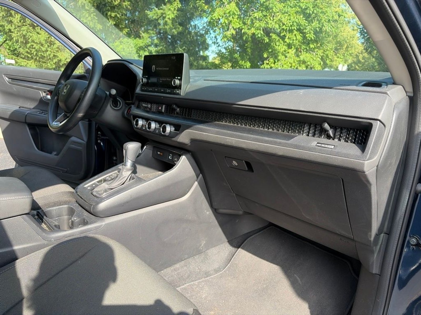 Used 2024 Honda CR-V LX image 24