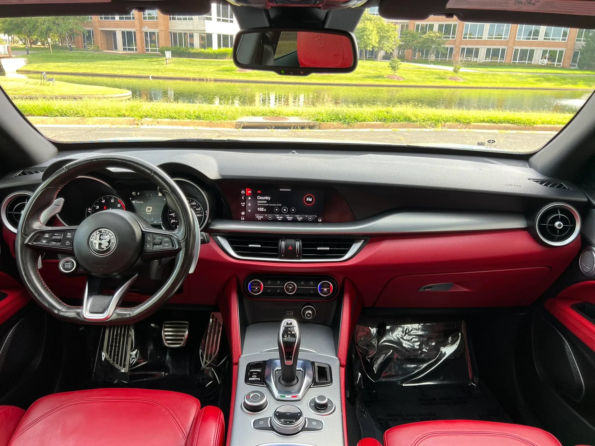 Used 2020 Alfa Romeo Stelvio Ti Sport AWD/4WD image 19
