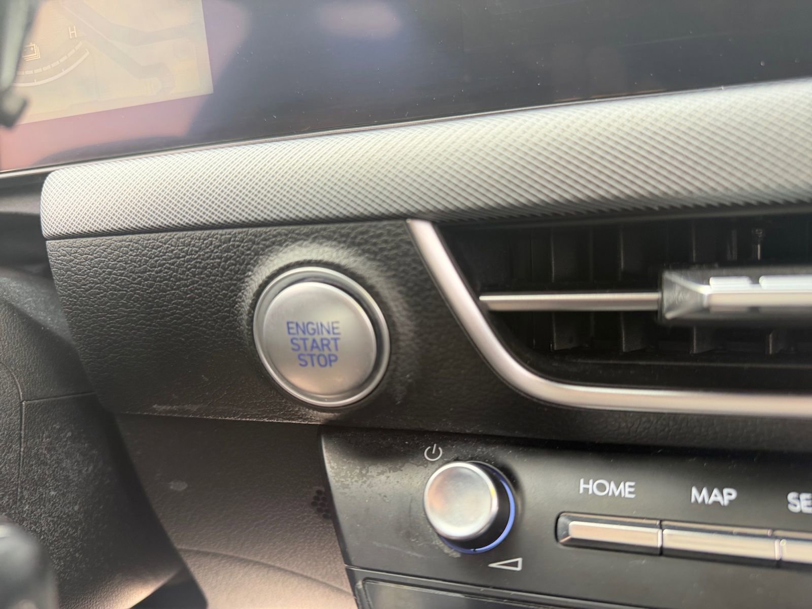 Used 2025 Hyundai Sonata SEL FWD image 18