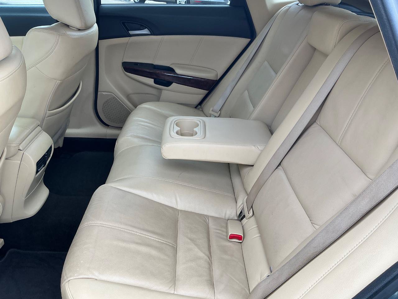 Used 2010 Honda Crosstour EX-L image 13