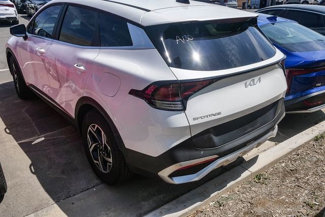 Certified 2024 Kia Sportage LX image 12
