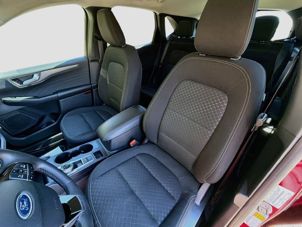 Used 2023 Ford Escape Active w/ Tech Pack #2 AWD/4WD image 23