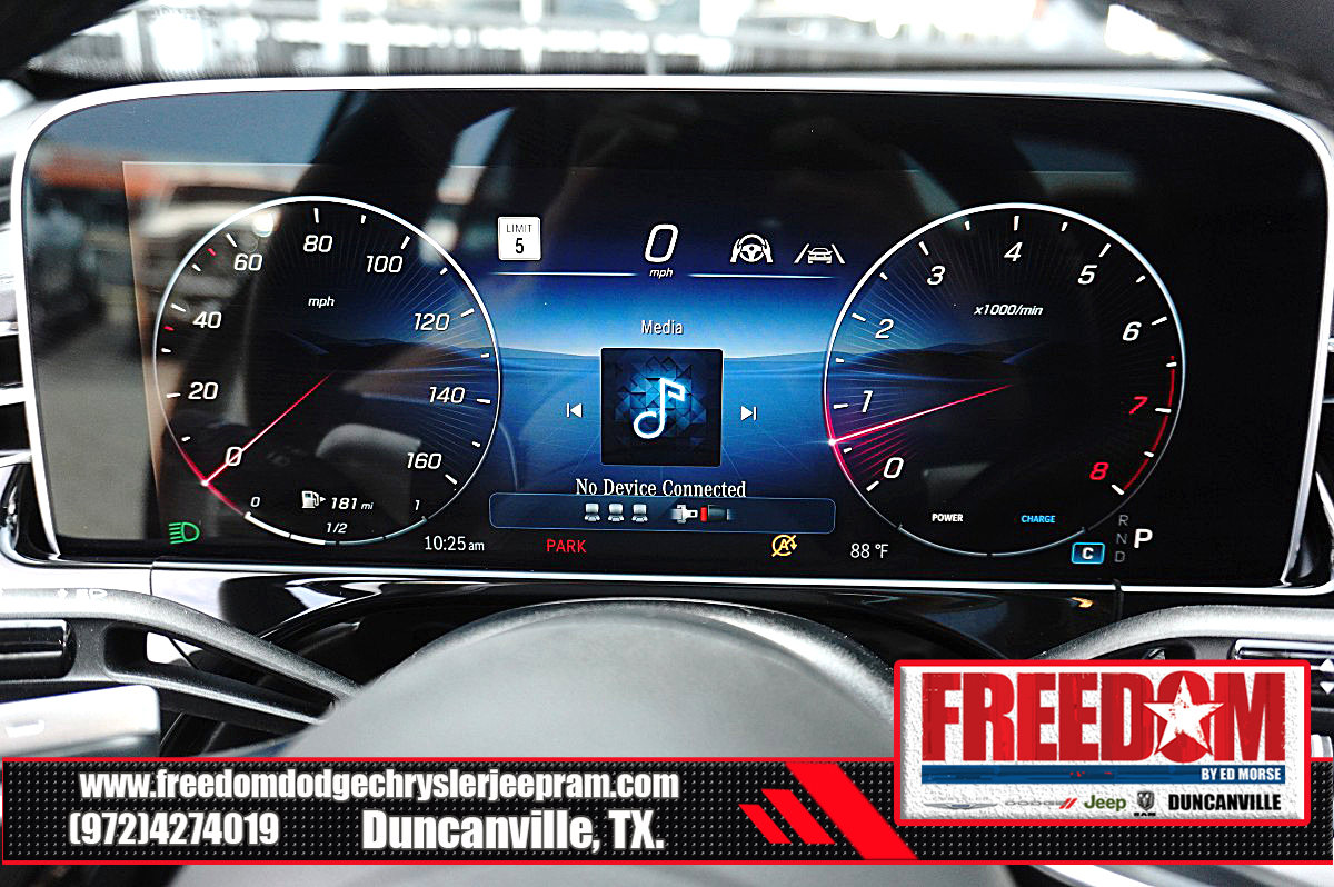 Used 2025 Mercedes-Benz E 350 Sedan image 18