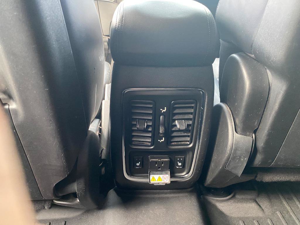 Used 2012 Dodge Durango Crew w/ Leather Interior Group RWD image 39