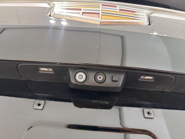 Used 2022 Cadillac Escalade Premium Luxury Platinum image 9