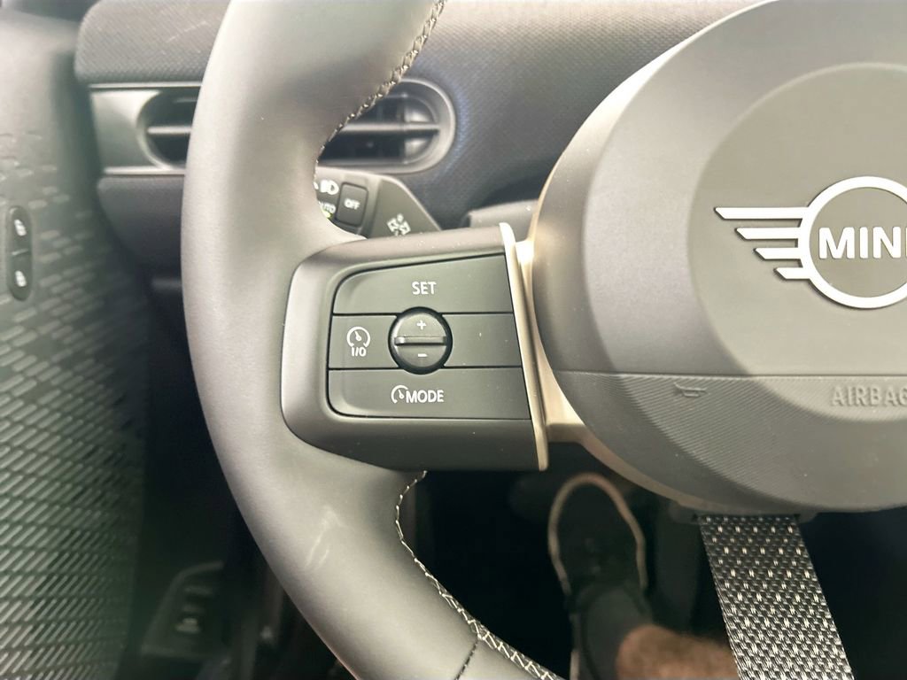 New 2026 MINI Cooper 2-Door Hardtop FWD image 11