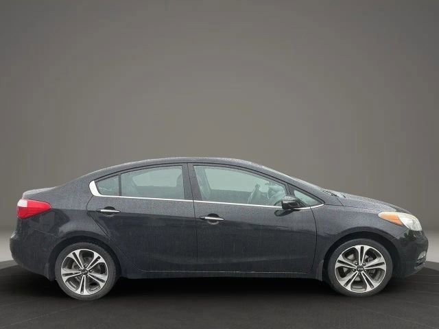 Used 2014 Kia Forte EX w/ Premium Package FWD image 6