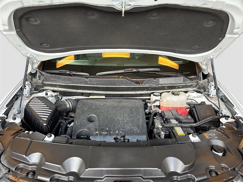 Used 2023 Chevrolet Traverse Premier w/ Redline Edition image 32