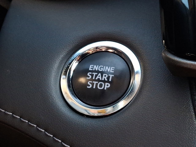 Used 2023 Toyota Highlander XLE image 23