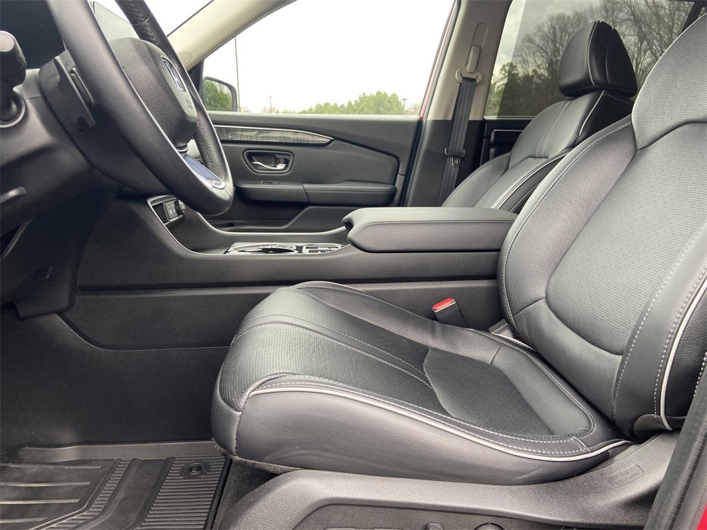 Used 2023 Honda Pilot Elite image 13