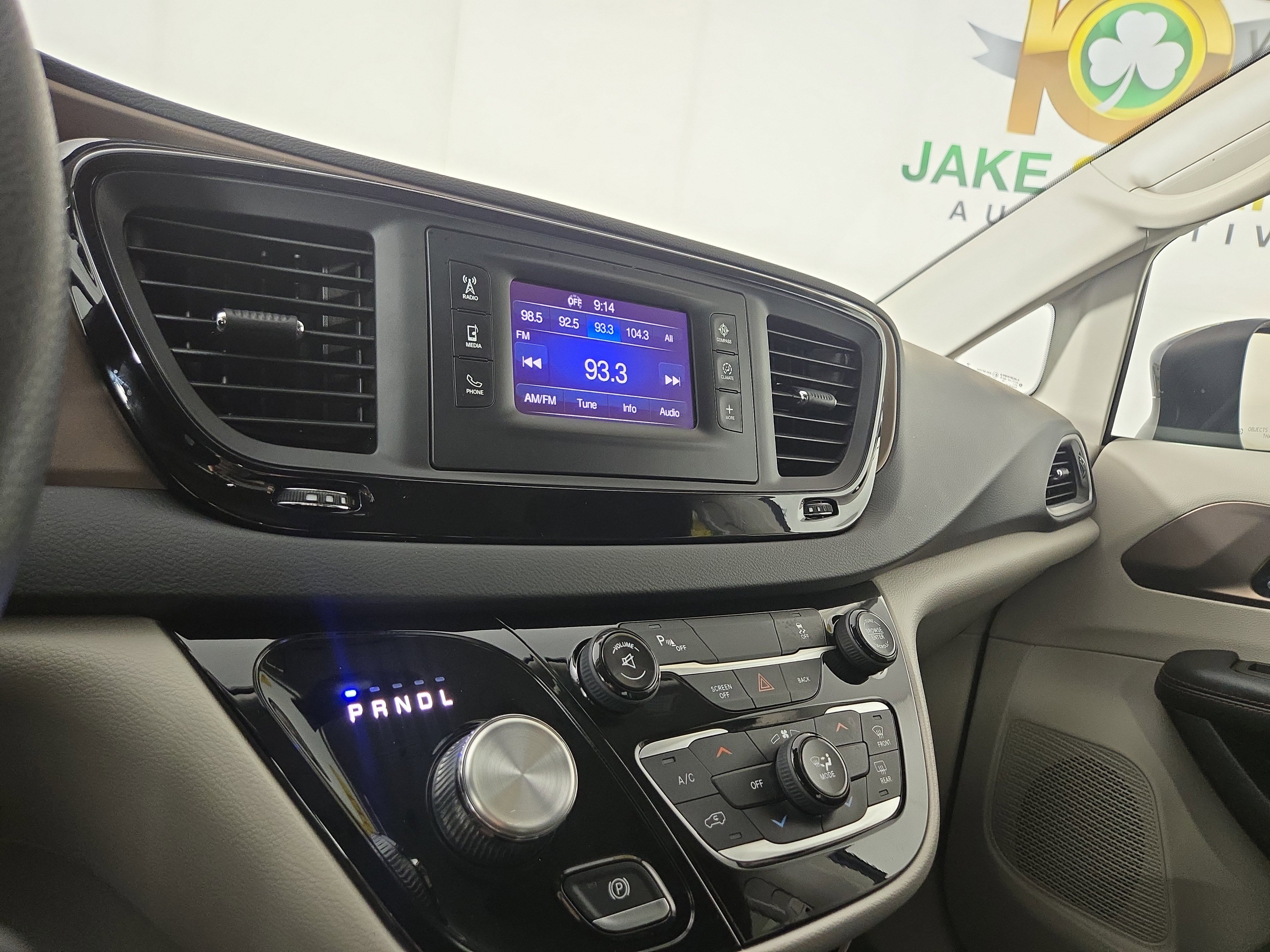 Used 2017 Chrysler Pacifica LX w/ Tire & Wheel Group image 22