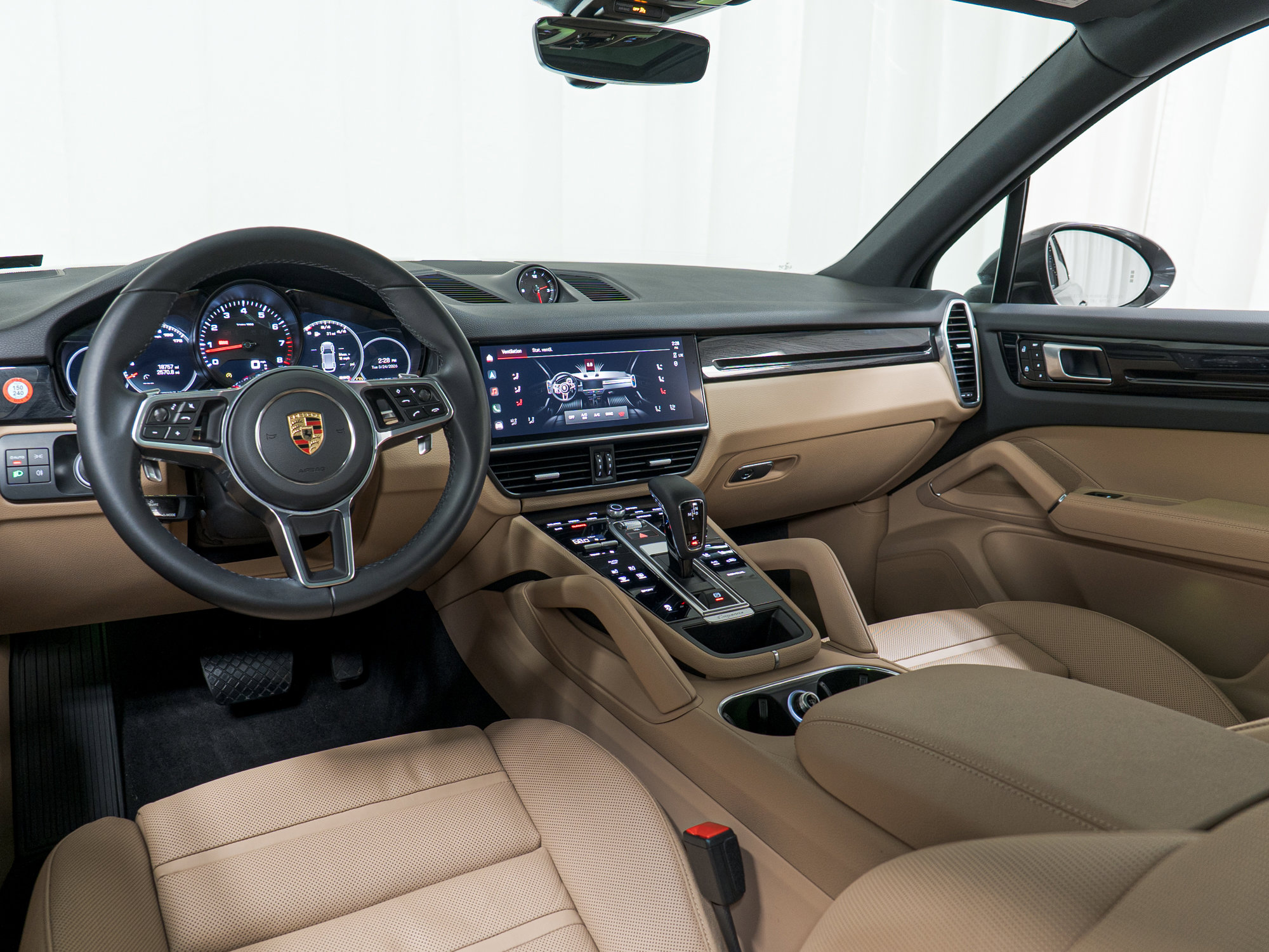 Certified 2023 Porsche Cayenne image 20