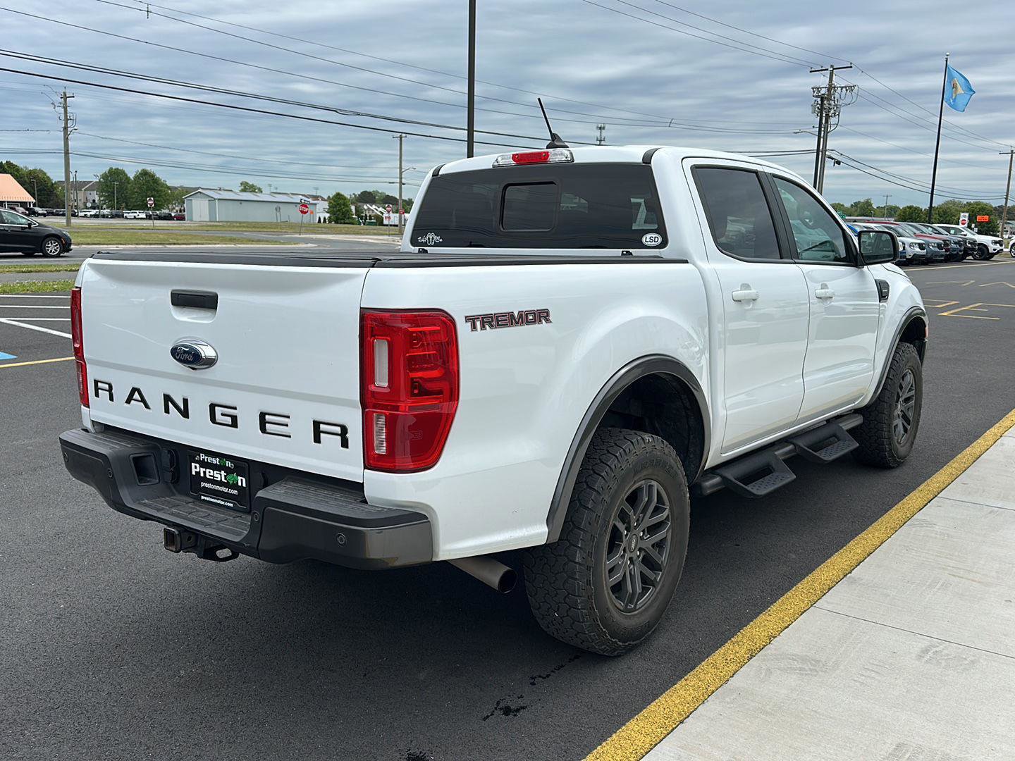 Used 2022 Ford Ranger Lariat w/ Tremor Off-Road Package AWD/4WD image 5