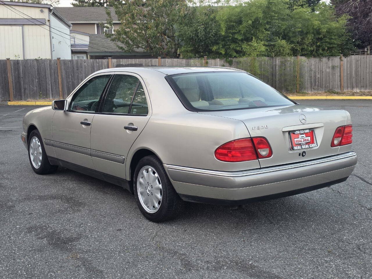 Used 1997 Mercedes-Benz E 320 Sedan image 5