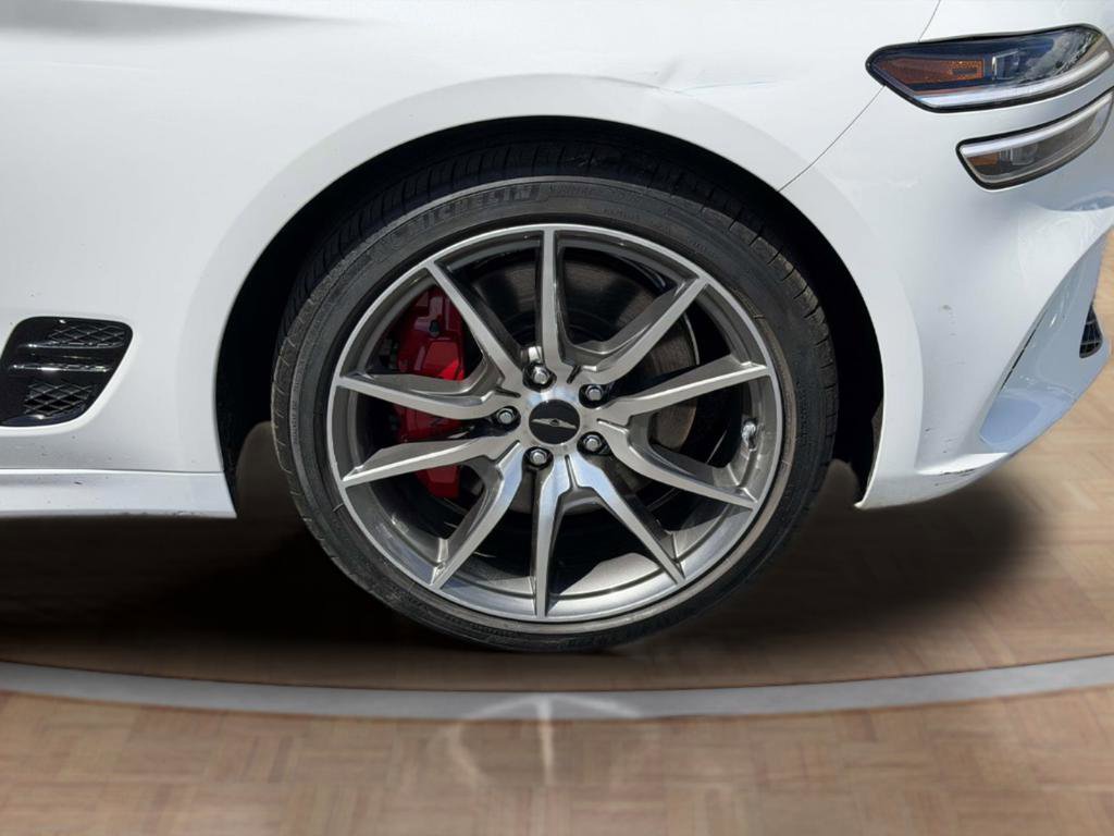 Used 2025 Genesis G70 2.5T image 26