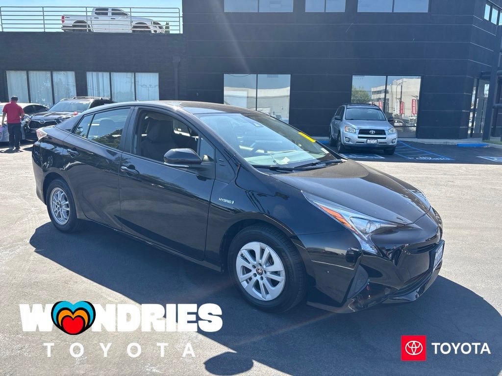 Used 2017 Toyota Prius Two w/ Preferred Accessory Package