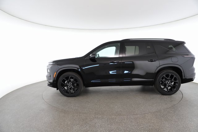 Used 2025 Chevrolet Traverse RS w/ LPO, Floor Liner Package image 6