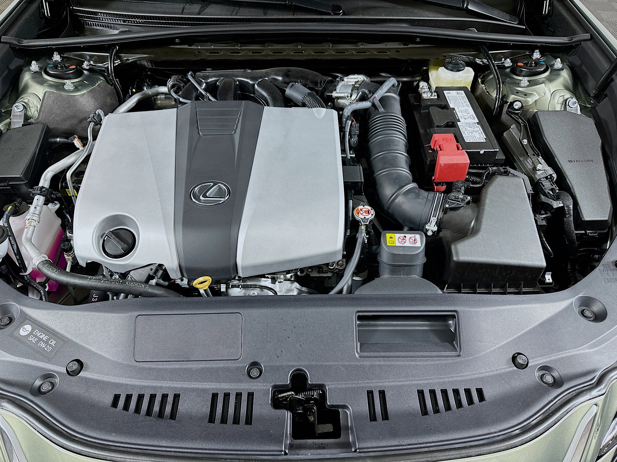 New 2025 Lexus ES 350 w/ Premium Package image 28