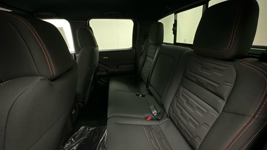 Used 2024 Nissan Frontier PRO-4X w/ Technology Package AWD/4WD image 10