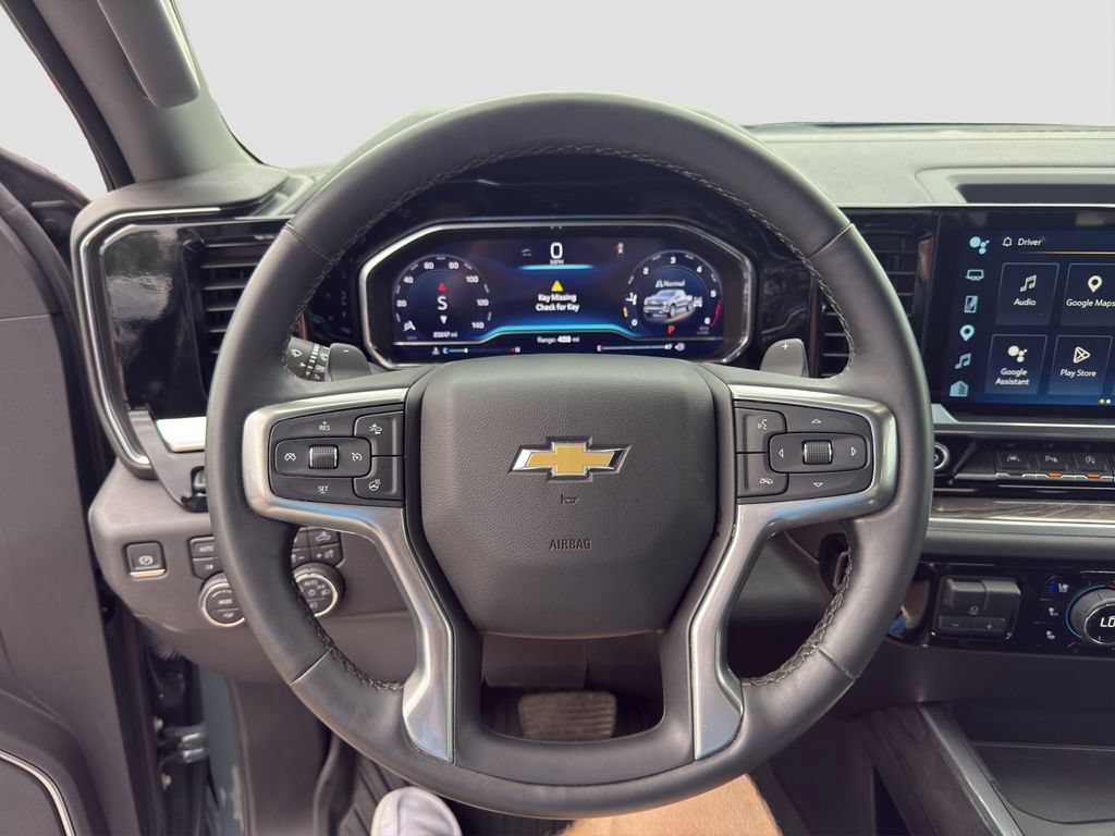 Used 2025 Chevrolet Silverado 1500 LTZ w/ LTZ Premium Package AWD/4WD image 10