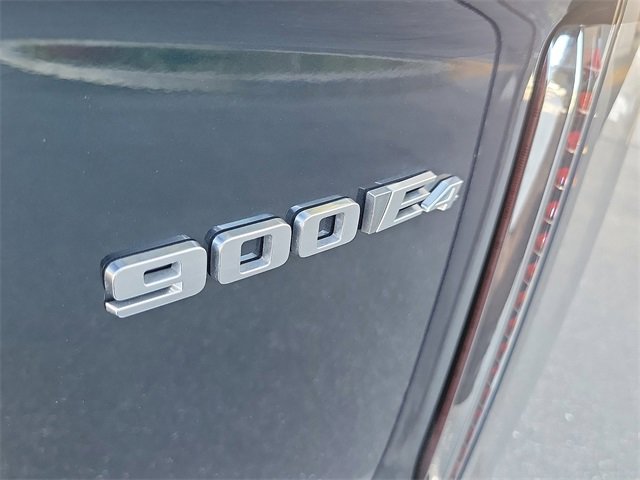 Used 2026 Cadillac Vistiq Luxury image 31