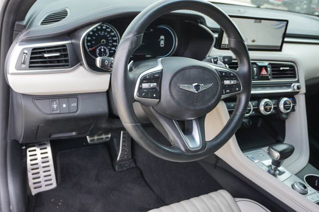 Used 2023 Genesis G70 2.0T w/ Sport Prestige Package image 5