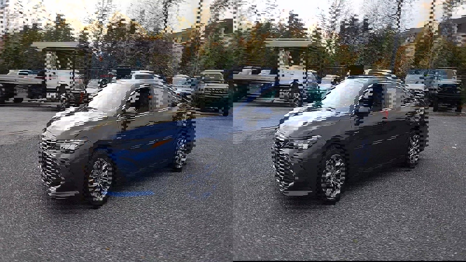 Certified 2019 Toyota Avalon XLE image 4