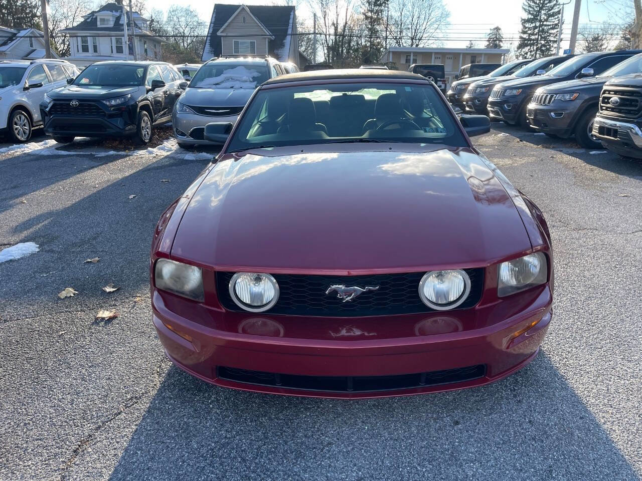 Used 2006 Ford Mustang GT RWD image 8