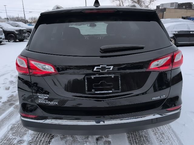 Used 2020 Chevrolet Equinox LT w/ Midnight Edition image 4